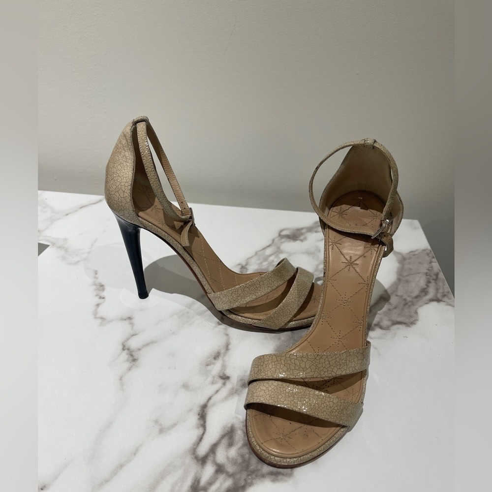 Chanel heels - Picture 5 of 5